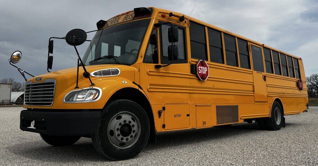 4f946c7c be03 4db7 8483 09acac7a3409 bus rentals