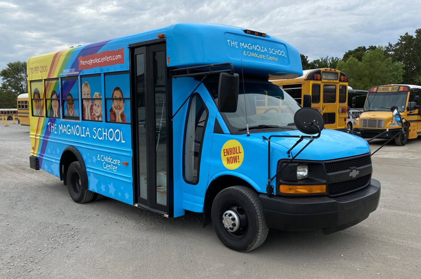 magnolia mini bus